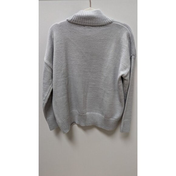 Jones New York Signature Grey Star Turtleneck Sweater - Picture 2 of 2